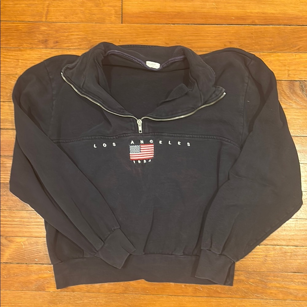 RARE VINTAGE BRANDY MILLVILLE QUARTER ZIP